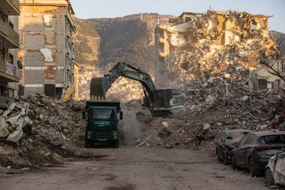 Donors vow funds as Turkey quake reconstruction cost top $100bn