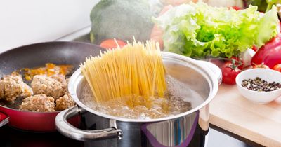 Foodie leaves Italians 'screaming' after blending spaghetti to make fresh pasta