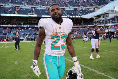 Breaking down Dolphins RB Jeff Wilson’s new contract