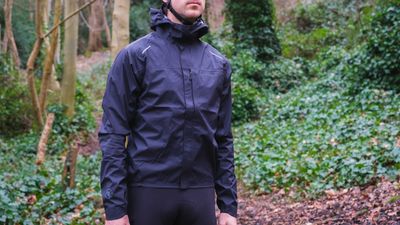 Endura GV500 Waterproof Jacket review – a packable gravel-specific waterproof