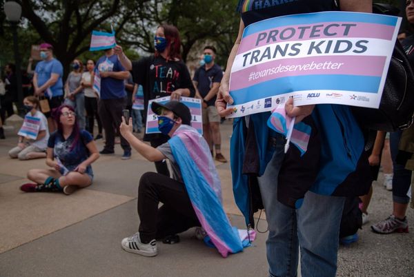 Texas Senate panel advances bill that would hinder transgender kids’ access to puberty blockers and hormone therapies
