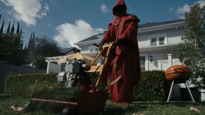 If you win this Diablo 4 promo, someone will come to your house and do your chores for you while you play