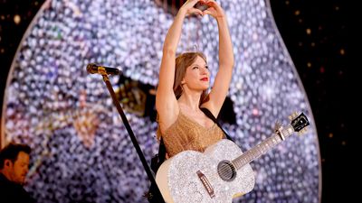 Taylor Swift’s parents recreated her Fearless guitar using rhinestones and super glue