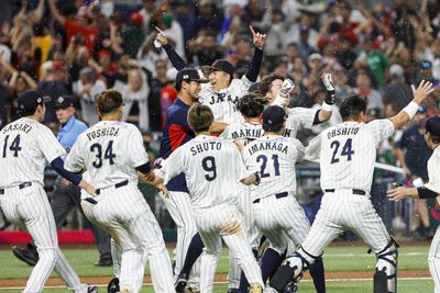 Japan stuns Mexico with a walk-off double to advance to the World Baseball Classic final