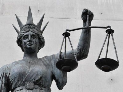 Ex-council CEO granted retrial after fraud conviction
