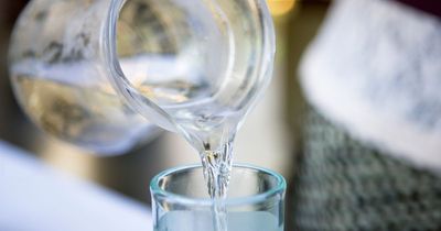 'Cheap' bride leaves guests enraged with plans to 'only serve water' at wedding