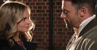 ITV Coronation Street fans work out shock Sarah and Damon twist after 'smelling affair'