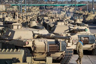US speeds up Abrams tank delivery to Ukraine war zone
