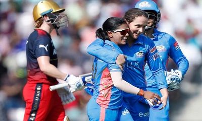 WPL: Mumbai Indians restrict Royal Challengers Bangalore to 125/9, Amelia picks up three wickets