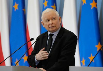 Questions over Poland top politician's absence from campaign