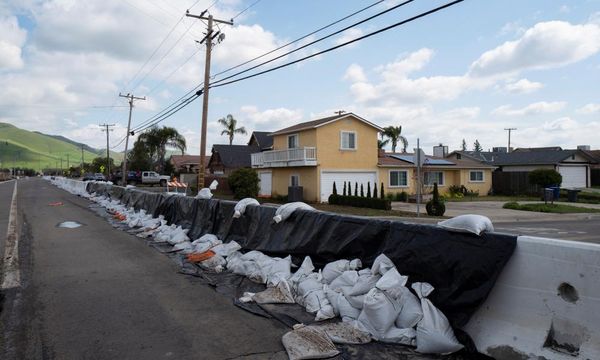 Thousands evacuated as Californians brace for another storm