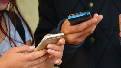 FCC taking a stand against spam texting