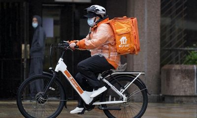 Just Eat plans to oust 1,700 couriers in the UK