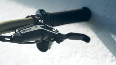 SRAM's new slimline Stealth brake levers give a cleaner looking cockpit