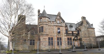 Questions raised over the sale of historic B-listed property being deferred