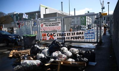 ‘Anger is growing’: protests and strikes spread across France over pensions reform