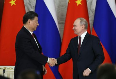 Xi, Putin hail 'new era' of ties in united front against West