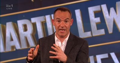 Martin Lewis urges everyone with a mobile to send two texts now to save money