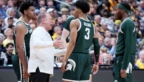 The Big Ten — with zero titles since 2000 — keeps calling itself the best hoops league. Why?