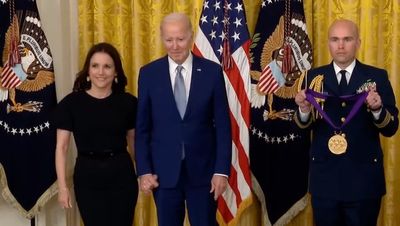 ‘Born to run’: Biden quips about 2024 as he gives medals to Bruce Springsteen and Julia-Louis Dreyfus