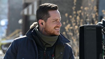 Chicago P.D.'s Jesse Lee Soffer Explains The 'Tricky' Thing About Returning And Origin Of Wanting To Direct