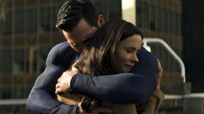 How Superman And Lois' Devastating Twist Makes The Show More 'Relatable' And 'Real,' According To Elizabeth Tulloch