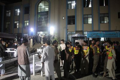 Sleepless night after Pakistan, Afghanistan quake kills 13