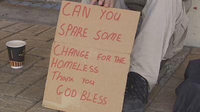 As homelessness rises in WA, mayor calls for crackdown on begging at traffic lights