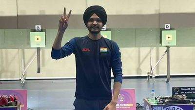 'Gave up football to pursue shooting': Sarabjot Singh's World Cup gold makes him India's new goldfinger
