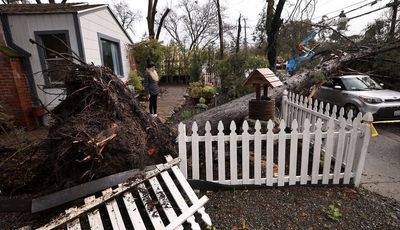 California faces more flooding after strong Pacific storm