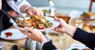 Woman branded 'disrespectful' for bringing her own food to vegan dinner party