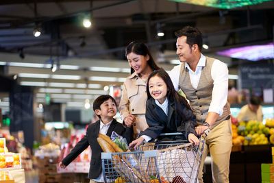9 tips for family food shopping as inflation rises again