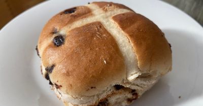 I tried Aldi's new £1 Jaffa hot cross buns and was in 'absolute heaven' - review