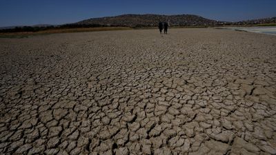 'Vampiric overconsumption and unsustainable use' risk global water crisis