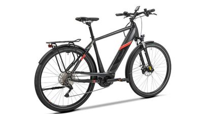 Italian Manufacturer Malaguti Presents The Carezza And Pescarola E-Bikes