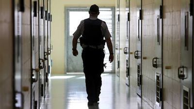 Experts, lawyers lift lid on Australia's 'woefully under-funded' prison mental health services