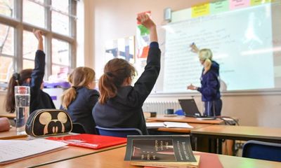Teacher vacancies in England 93% higher than pre-pandemic, study finds