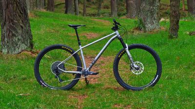 Stif Squatch Pro Kit review – a fast and rowdy trail hardtail