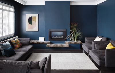 What Colors Go With Dark Gray? 13 Designer-Approved Pairings That Are Versatile and Timeless