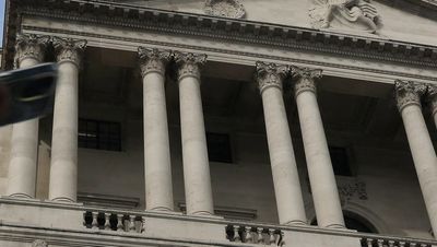 Bank of England no longer expects 2023 recession