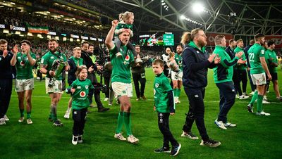 ‘He didn’t finish on his own terms’ - Johnny Sexton ‘really felt’ for Ronan O'Gara during Grand Slam celebrations