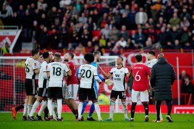 Man Utd charged by FA for surrounding referee during Fulham FA Cup tie