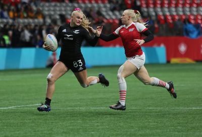 Twinkle toes teen runs riot in world sevens