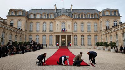 French strikers say they won't roll out red carpet for King Charles