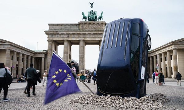 German government in crisis over EU ban on car combustion engines