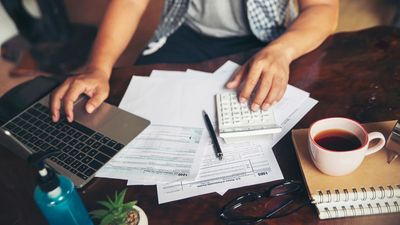 Be Careful Accepting Tax ‘Help,’ Warns IRS