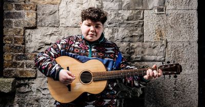 Singer Roe Byrne opens up about unlikely friendship with pop duo Jedward