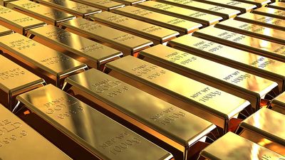 With Gold Prices Nearing $3,000 Per Ounce, Is It Time To Buy Gold Stocks And ETFs?