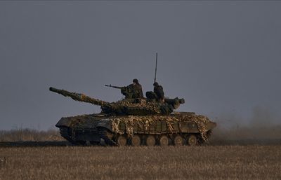 Russian forces appear to lose steam as Ukraine prepares offensive