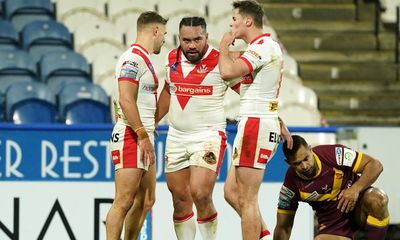 Hurrell and Makinson set St Helens on way to narrow win over Huddersfield
